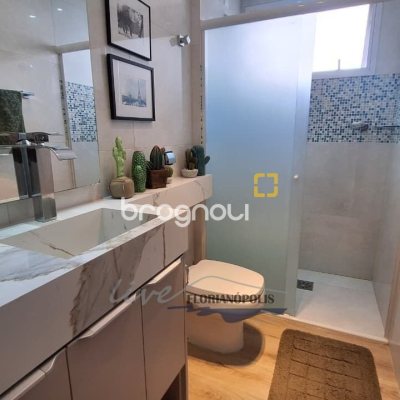 Apartamento com 105m², 2 quartos (sendo 1 suíte), 2 garagens, no bairro Jurerê Internacional em Florianópolis