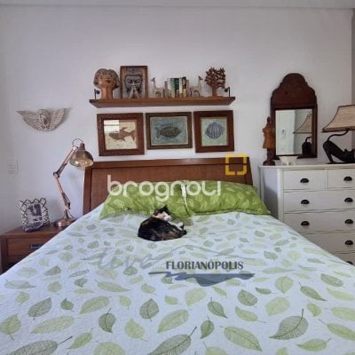 Apartamento com 105m², 2 quartos (sendo 1 suíte), 2 garagens, no bairro Jurerê Internacional em Florianópolis