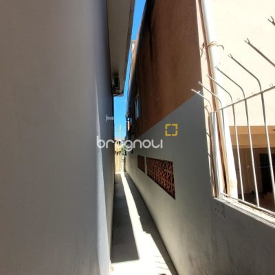 Casa com 91m², 2 quartos (sendo 2 suítes), 1 garagem, no bairro Ingleses em Florianópolis
