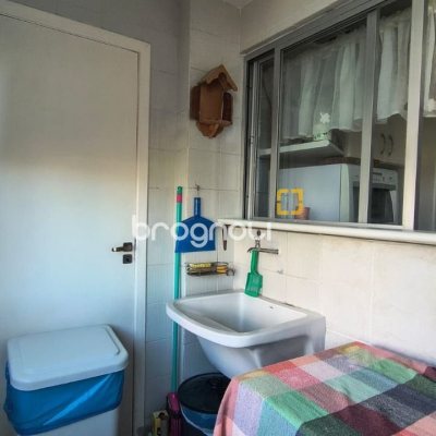 Apartamento com 133m², 3 quartos (sendo 1 suíte), 1 garagem, no bairro Balneário em Florianópolis