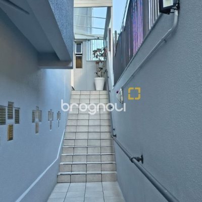 Apartamento com 133m², 3 quartos (sendo 1 suíte), 1 garagem, no bairro Balneário em Florianópolis