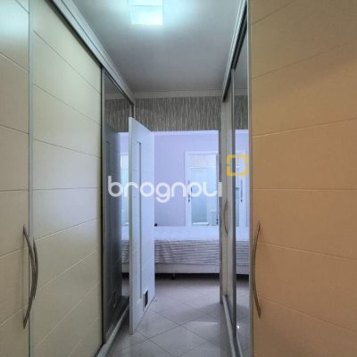 Apartamento com 114m², 3 quartos (sendo 1 suíte), 1 garagem, no bairro Coqueiros em Florianópolis