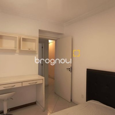 Apartamento com 114m², 3 quartos (sendo 1 suíte), 1 garagem, no bairro Coqueiros em Florianópolis