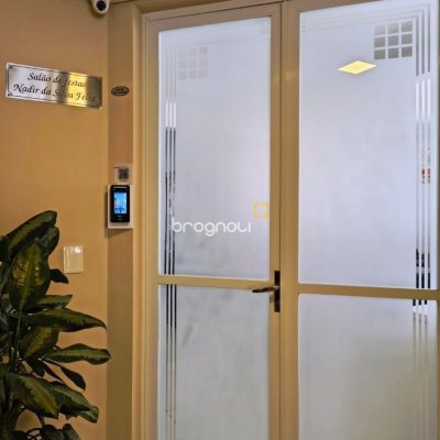 Apartamento com 114m², 3 quartos (sendo 1 suíte), 1 garagem, no bairro Coqueiros em Florianópolis