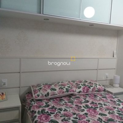 Apartamento com 59m², 2 quartos, 1 garagem, no bairro Forquilhinha em São José