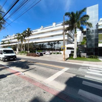 Apartamento com 80m², 2 quartos (sendo 1 suíte), 2 garagens, no bairro São João do Rio Vermelho em Florianópolis