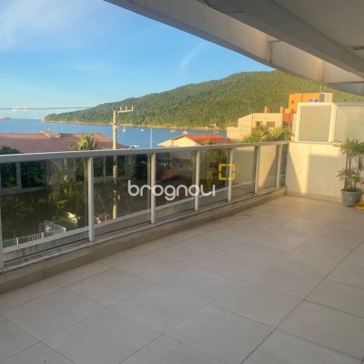 Apartamento com 80m², 2 quartos (sendo 1 suíte), 2 garagens, no bairro São João do Rio Vermelho em Florianópolis