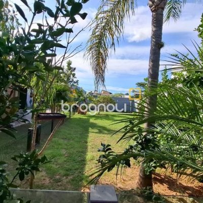 Casa de Condomínio com 105m², 2 quartos, 2 garagens, no bairro São João do Rio Vermelho em Florianópolis