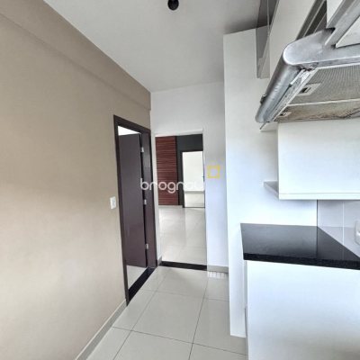 Casa de Condomínio com 105m², 2 quartos, 2 garagens, no bairro São João do Rio Vermelho em Florianópolis