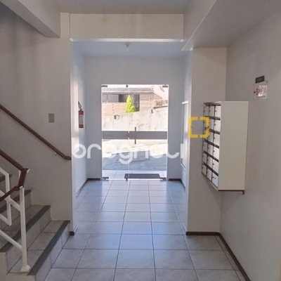 Apartamento com 75m², 3 quartos, 1 garagem, no bairro Estreito em Florianópolis