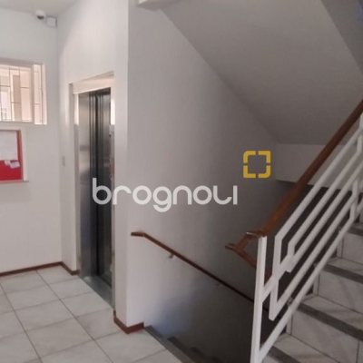 Apartamento com 75m², 3 quartos, 1 garagem, no bairro Estreito em Florianópolis