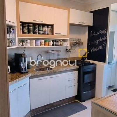 Apartamento com 75m², 3 quartos, 1 garagem, no bairro Estreito em Florianópolis