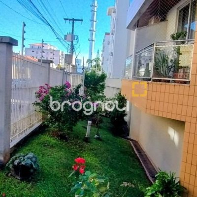 Apartamento com 75m², 3 quartos, 1 garagem, no bairro Estreito em Florianópolis