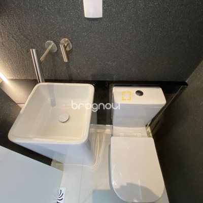 Apartamento com 111m², 3 quartos (sendo 2 suítes), 2 garagens, no bairro Estreito em Florianópolis