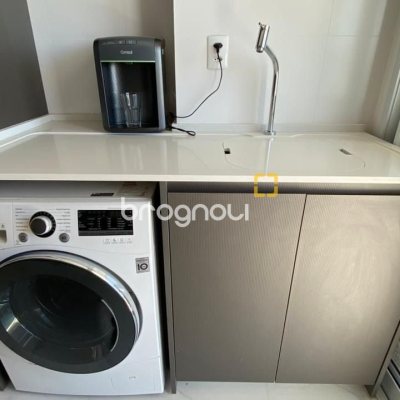 Apartamento com 111m², 3 quartos (sendo 2 suítes), 2 garagens, no bairro Estreito em Florianópolis