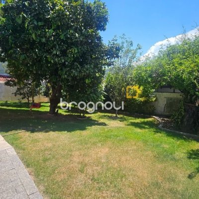 Casa com 130m², 3 quartos (sendo 1 suíte), 1 garagem, no bairro Rio Tavares em Florianópolis