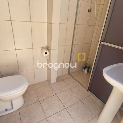 Casa com 130m², 3 quartos (sendo 1 suíte), 1 garagem, no bairro Rio Tavares em Florianópolis