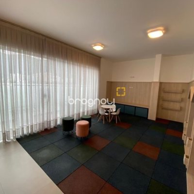 Apartamento com 52m², 1 quarto, 2 garagens, no bairro Itacorubi em Florianópolis