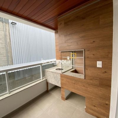 Apartamento com 52m², 1 quarto, 2 garagens, no bairro Itacorubi em Florianópolis