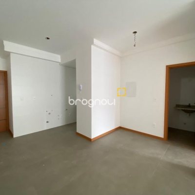 Apartamento com 52m², 1 quarto, 2 garagens, no bairro Itacorubi em Florianópolis