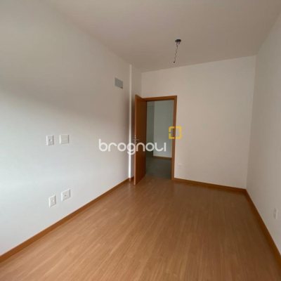 Apartamento com 52m², 1 quarto, 2 garagens, no bairro Itacorubi em Florianópolis