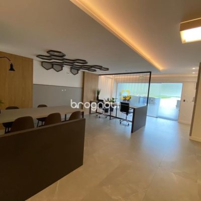Apartamento com 52m², 1 quarto, 2 garagens, no bairro Itacorubi em Florianópolis