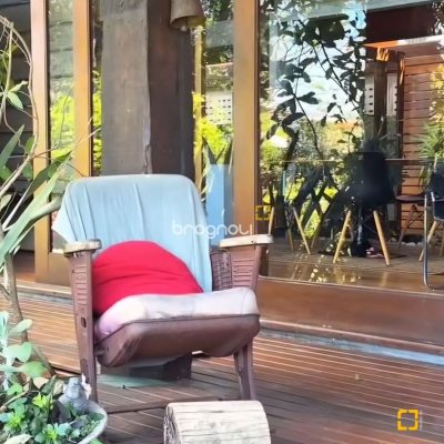 Casa com 362m², 3 quartos (sendo 1 suíte), 2 garagens, no bairro Novo Campeche em Florianópolis