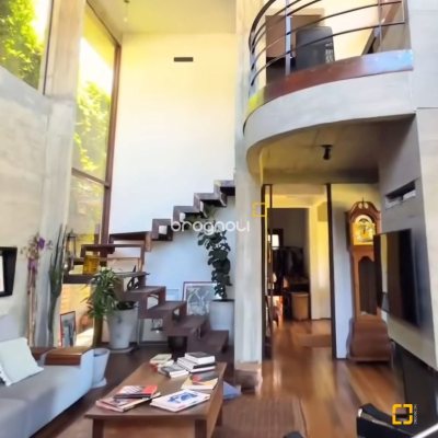 Casa com 362m², 3 quartos (sendo 1 suíte), 2 garagens, no bairro Novo Campeche em Florianópolis