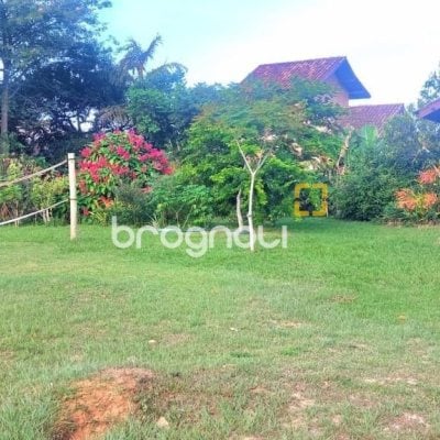 Casa com 362m², 3 quartos (sendo 1 suíte), 2 garagens, no bairro Novo Campeche em Florianópolis