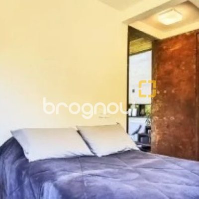 Casa com 362m², 3 quartos (sendo 1 suíte), 2 garagens, no bairro Novo Campeche em Florianópolis