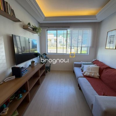 Apartamento com 59m², 2 quartos, 1 garagem, no bairro Trindade em Florianópolis