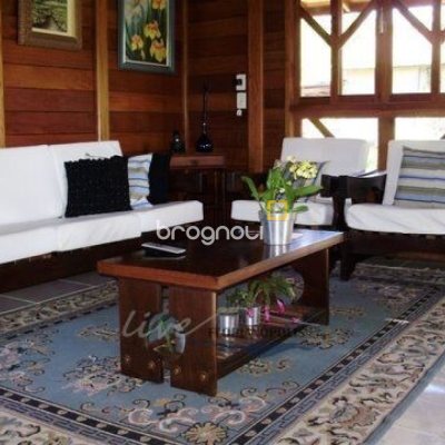 Sítio com 210m², 3 quartos (sendo 2 suítes), 10 garagens, no bairro Ratones em Florianópolis