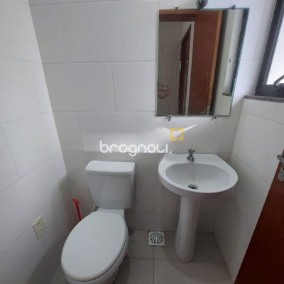 Casa com 86m², 3 quartos (sendo 1 suíte), 1 garagem, no bairro Potecas em São José