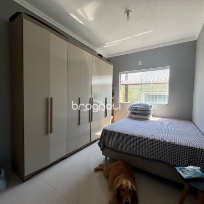 Apartamento com 58m², 2 quartos (sendo 1 suíte), 1 garagem, no bairro Ingleses em Florianópolis