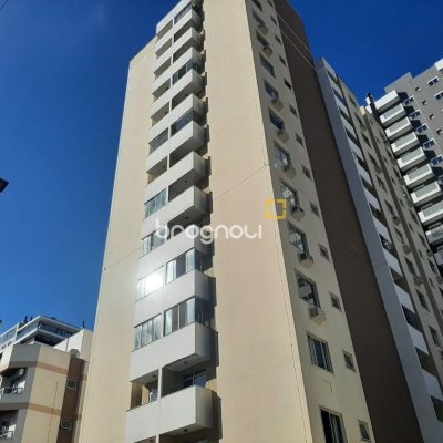 Apartamento com 41m², 1 quarto, 1 garagem, no bairro Campinas em São José