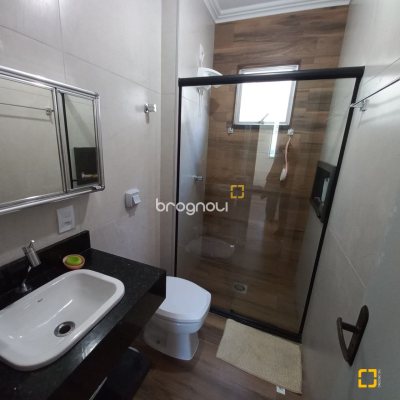 Apartamento com 74m², 3 quartos, 1 garagem, no bairro Campinas em São José