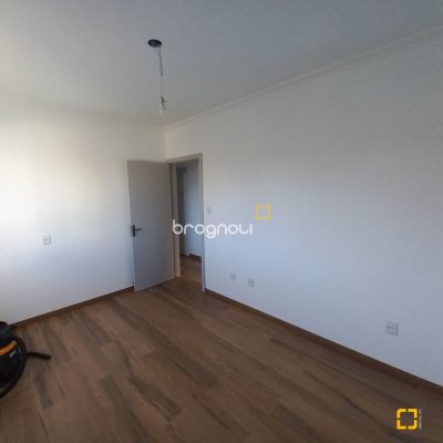 Apartamento com 74m², 3 quartos, 1 garagem, no bairro Campinas em São José