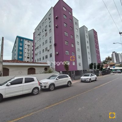 Apartamento com 68m², 3 quartos, 1 garagem, no bairro Barreiros em São José