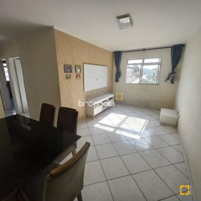 Apartamento com 68m², 3 quartos, 1 garagem, no bairro Barreiros em São José