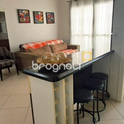 Apartamento com 72m², 2 quartos (sendo 1 suíte), 1 garagem, no bairro Canasvieiras em Florianópolis