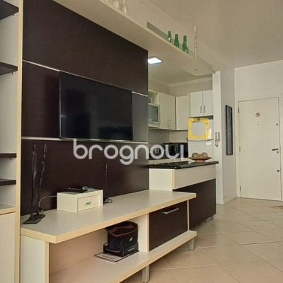 Apartamento com 72m², 2 quartos (sendo 1 suíte), 1 garagem, no bairro Canasvieiras em Florianópolis