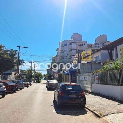 Apartamento com 72m², 2 quartos (sendo 1 suíte), 1 garagem, no bairro Canasvieiras em Florianópolis