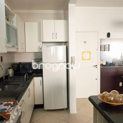 Apartamento com 72m², 2 quartos (sendo 1 suíte), 1 garagem, no bairro Canasvieiras em Florianópolis