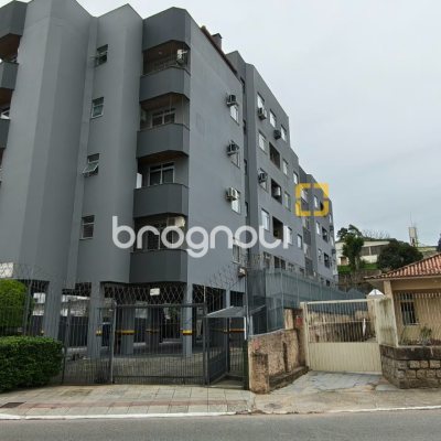 Cobertura com 189m², 3 quartos (sendo 1 suíte), 1 garagem, no bairro Capoeiras em Florianópolis