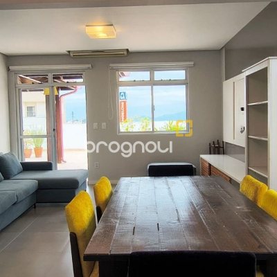 Cobertura com 189m², 3 quartos (sendo 1 suíte), 1 garagem, no bairro Capoeiras em Florianópolis