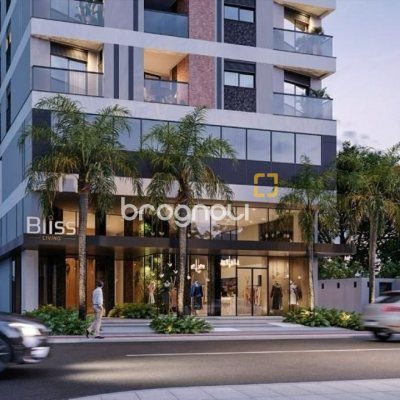 Apartamento com 75m², 2 quartos (sendo 1 suíte), 1 garagem, no bairro Estreito em Florianópolis