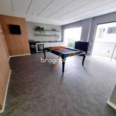 Apartamento com 75m², 2 quartos (sendo 1 suíte), 1 garagem, no bairro Estreito em Florianópolis