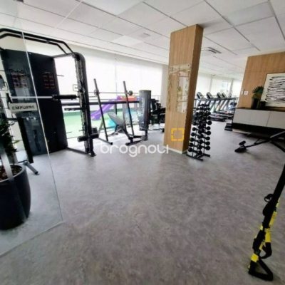 Apartamento com 75m², 2 quartos (sendo 1 suíte), 1 garagem, no bairro Estreito em Florianópolis