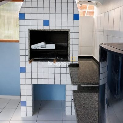 Casa de Condomínio com 160m², 3 quartos (sendo 1 suíte), 1 garagem, no bairro Vargem do Bom Jesus em Florianópolis