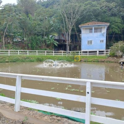 Terreno com 182m², no bairro Vargem do Bom Jesus em Florianópolis